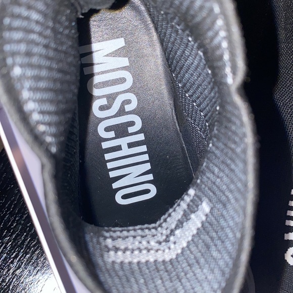 Women’s size 11 Moschino Sock Sneaker. Never worn - Picture 11 of 11